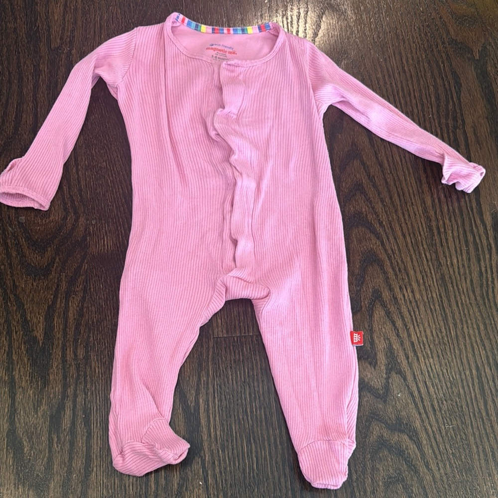 Magnetic Me ribbed pink footie pj 3-6 months